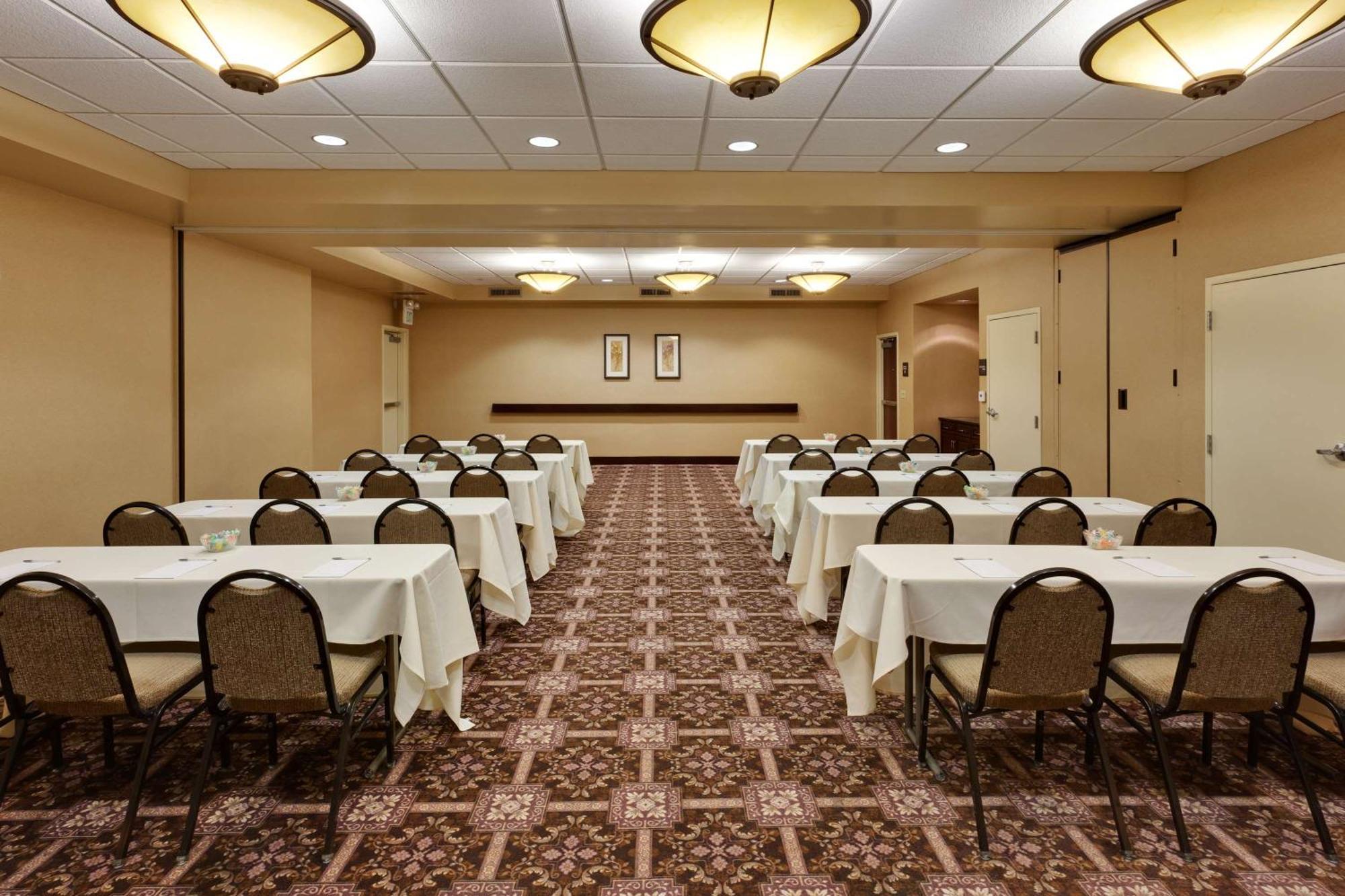 Hampton Inn & Suites Sacramento-Airport-Natomas Экстерьер фото