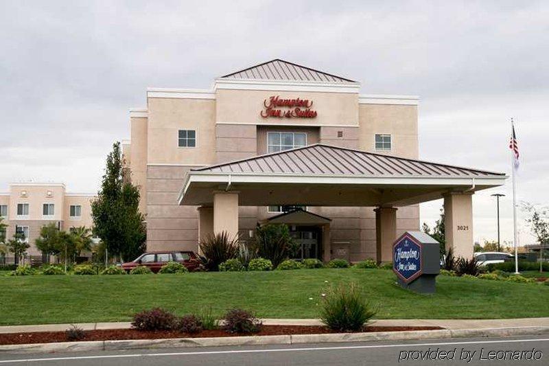 Hampton Inn & Suites Sacramento-Airport-Natomas Экстерьер фото
